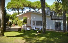 Villa – Sabaudia, Latium, Italie. 4,900 € par semaine