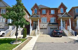 Maison mitoyenne – Etobicoke, Toronto, Ontario,  Canada. C$981,000
