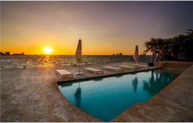 5 pièces villa 563 m² à Miami Beach, Etats-Unis. $5,499,000