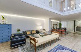3 pièces maison mitoyenne 160 m² à Barcelone, Espagne. 675,000 €