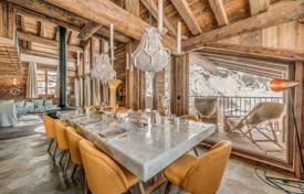 3 pièces appartement à Val d'Isere, France. 2,200,000 €