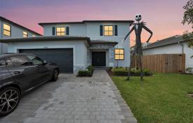 Maison en ville – Homestead, Floride, Etats-Unis. $630,000