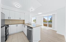 5 pièces appartement à North York, Canada. C$862,000