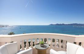 4 pièces appartement à Cannes, France. 4,980,000 €