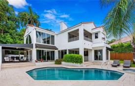 8 pièces villa 367 m² à Fort Lauderdale, Etats-Unis. $2,450,000