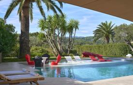 10 pièces villa à Saint Tropez, France. 9,900,000 €