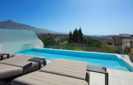 Villa – Nueva Andalucia, Marbella, Andalousie,  Espagne. 4,495,000 €