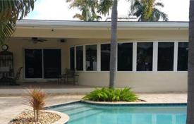 Villa – Fort Lauderdale, Floride, Etats-Unis. $2,249,000