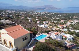 3 pièces maison en ville à Kokkino Chorio, Grèce. 695,000 €