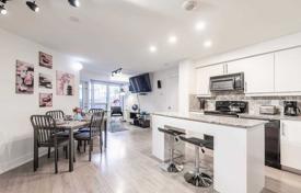 3 pièces appartement à Blue Jays Way, Canada. C$853,000