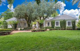 Villa – Coral Gables, Floride, Etats-Unis. $3,779,000