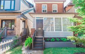 3 pièces maison en ville à Old Toronto, Canada. C$1,934,000