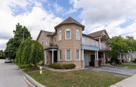 Maison mitoyenne – Scarborough, Toronto, Ontario,  Canada. C$980,000