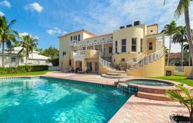 Villa – Coral Gables, Floride, Etats-Unis. $3,250,000