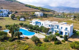 Villa – Paros, Îles Égéennes, Grèce. From 275,000 €
