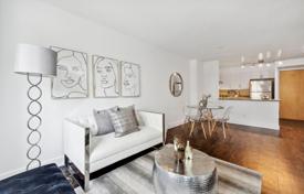 4 pièces appartement à Queens Quay West, Canada. C$764,000