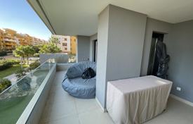 Appartement – Torrevieja, Valence, Espagne. 499,000 €