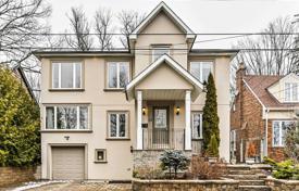 Maison en ville – East York, Toronto, Ontario,  Canada. C$2,306,000