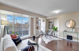 Appartement – Davisville Avenue, Old Toronto, Toronto,  Ontario,   Canada. C$1,083,000