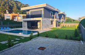 5 pièces villa 280 m² à Kemer, Turquie. $813,000