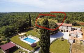 4 pièces maison en ville 180 m² à Porec, Croatie. 1,000,000 €