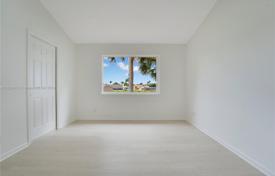 Maison en ville – Palm Beach County, Floride, Etats-Unis. $400,000