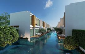 4 pièces maison mitoyenne 154 m² en Pattaya, Thaïlande. $227,000