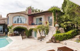 6 pièces villa 350 m² à Porto Cervo, Italie. 29,000 € par semaine