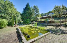 6 pièces maison de campagne à Grambois, France. 795,000 €