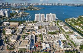 Copropriété – Miami Beach, Floride, Etats-Unis. $890,000