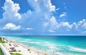 Appartement – Hallandale Beach, Floride, Etats-Unis. $874,000