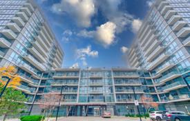 Appartement – The Queensway, Toronto, Ontario,  Canada. C$801,000