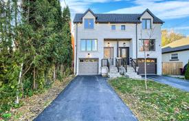 Maison mitoyenne – Scarborough, Toronto, Ontario,  Canada. C$1,735,000