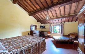 Maison de campagne – Sienne, Toscane, Italie. 2,250,000 €
