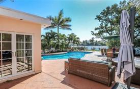 Villa – Hollywood, Floride, Etats-Unis. $1,359,000