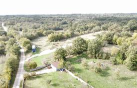 Terrain à Svetvinčenat, Croatie. 382,000 €