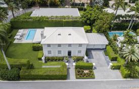 6 pièces villa 355 m² à Miami Beach, Etats-Unis. $3,850,000