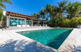 5 pièces villa 283 m² à Hallandale Beach, Etats-Unis. $2,375,000