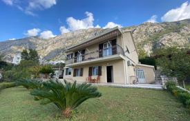 Villa – Dobrota, Kotor, Monténégro. 745,000 €
