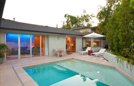 Villa – Los Angeles, Californie, Etats-Unis. $4,250 par semaine