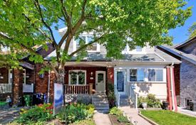 3 pièces maison mitoyenne à Old Toronto, Canada. C$1,141,000