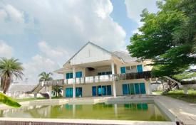 Villa – Pattaya, Chonburi, Thaïlande. 495,000 €