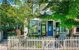 3 pièces maison mitoyenne à Old Toronto, Canada. C$1,207,000