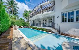 Villa – Key Biscayne, Floride, Etats-Unis. $2,300,000