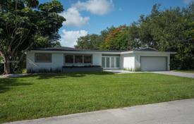Villa – Pinecrest, Floride, Etats-Unis. $948,000