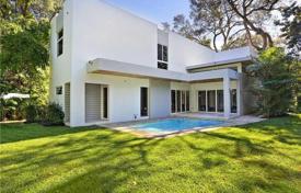 9 pièces villa 404 m² en Miami, Etats-Unis. $2,395,000