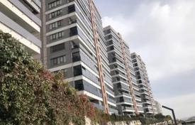 4 pièces appartement 245 m² en Başakşehir, Turquie. $389,000