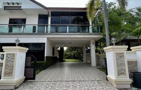 Villa – Pattaya, Chonburi, Thaïlande. $411,000