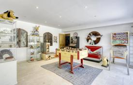 10 pièces villa à Bormes-les-Mimosas, France. 1,790,000 €