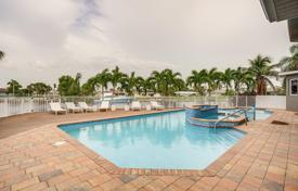 Maison en ville – Cape Coral, Floride, Etats-Unis. $1,830,000